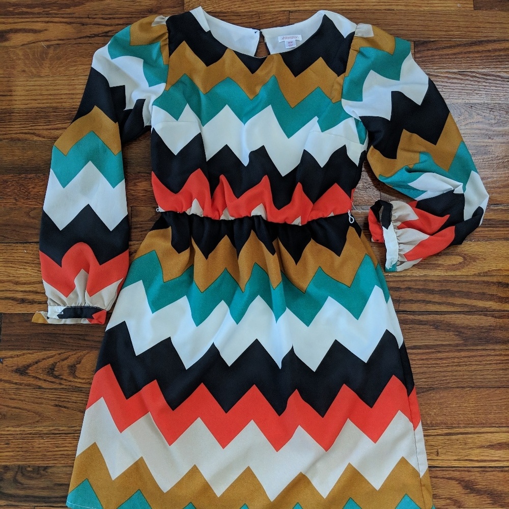 Ladies Chevron Print Dress